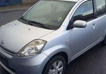 Daihatsu Sirion 138.486 km 1.300 &euro; Düsseldorf 40545