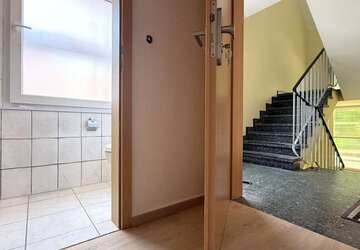 Wohnung Bottrop - 1 Zimmer, 27 m&sup2;, 370&euro; | Angebot:27083144