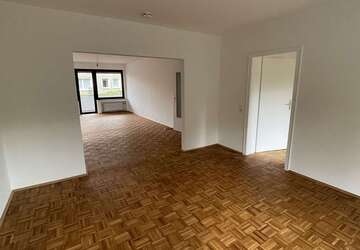 Wohnung Essen Stadtbezirk IX - 4 Zimmer, 100 m&sup2;, 1.250&euro; | Angebot:27341922