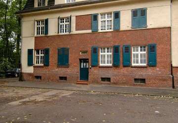 Wohnung Duisburg Huckingen - 5 Zimmer, 106 m&sup2;, 540&euro; | Angebot:27114770
