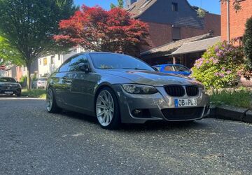 BMW 330 296.870 km 9.499 &euro; Oberhausen 46049