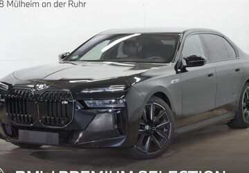 BMW i7 3.578 km 131.830 &euro; Mülheim an der Ruhr 45478