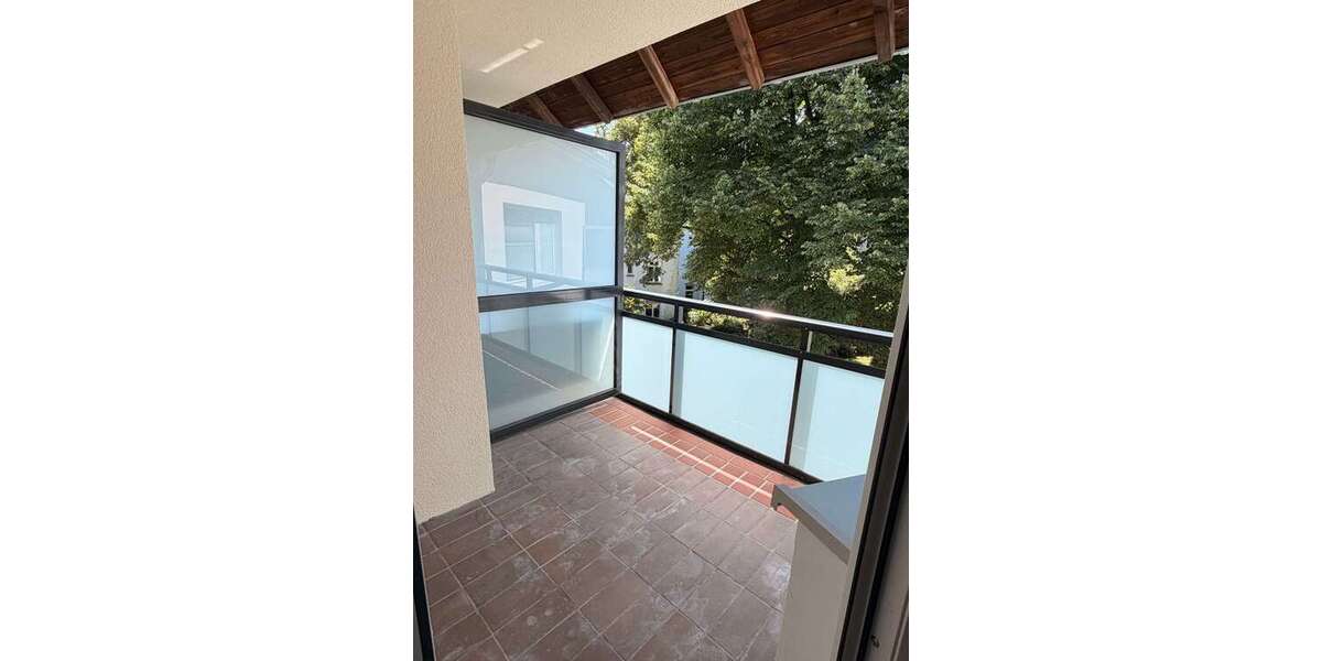 Etagenwohnung Essen Rüttenscheid - 1 Zimmer, 40 m&sup2;, 450&euro; | Angebot:27072629