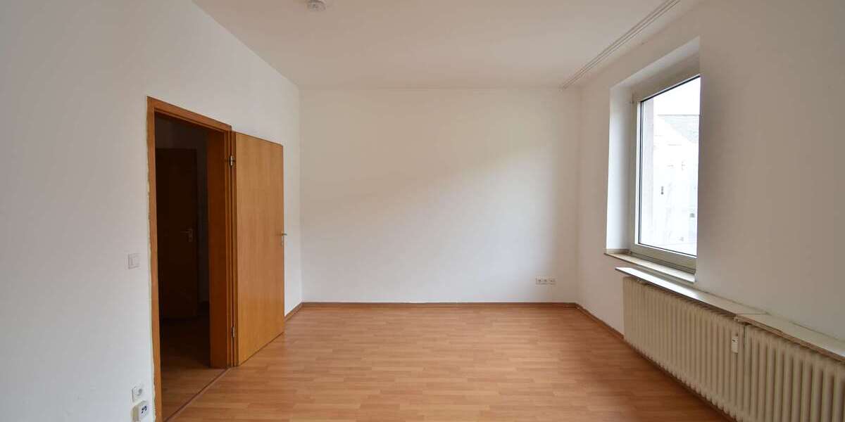 Etagenwohnung Düsseldorf Oberbilk - 1 Zimmer, 25 m&sup2;, 600&euro; | Angebot:26985197