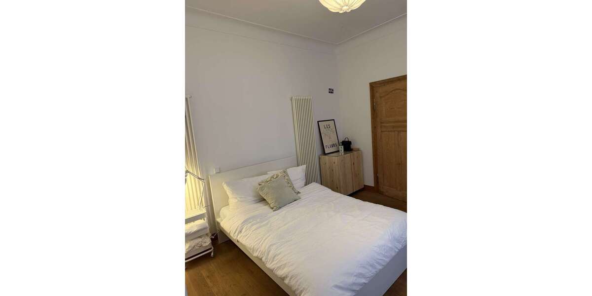 Etagenwohnung Krefeld Krefeld-Mitte - 1 Zimmer, 25 m&sup2;, 550&euro; | Angebot:26906762