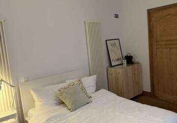 Wohnung Krefeld Krefeld-Mitte - 1 Zimmer, 25 m&sup2;, 550&euro; | Angebot:26906762