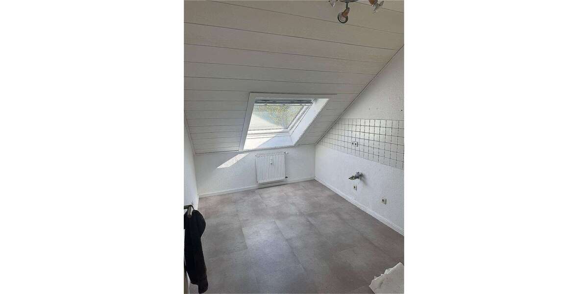 Etagenwohnung Duisburg Wehofen - 2 Zimmer, 45 m&sup2;, 390&euro; | Angebot:27008370