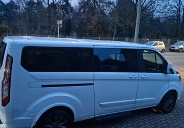 Ford Tourneo Custom 83.500 km 29.990 &euro; Duisburg 47179