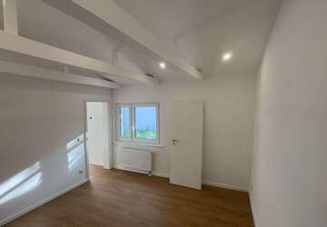 Wohnung Düsseldorf Rath - 1 Zimmer, 29 m&sup2;, 507&euro; | Angebot:27142531