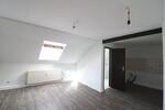 Dachgeschoßwohnung Krefeld Cracau - 3 Zimmer, 56 m&sup2;, 580&euro; | Angebot:26111464