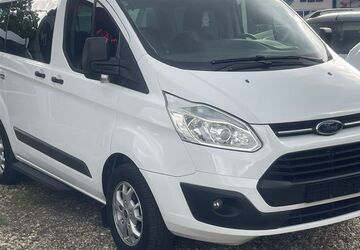 Ford Tourneo Custom 323.000 km 8.800 &euro; Duisburg 47138