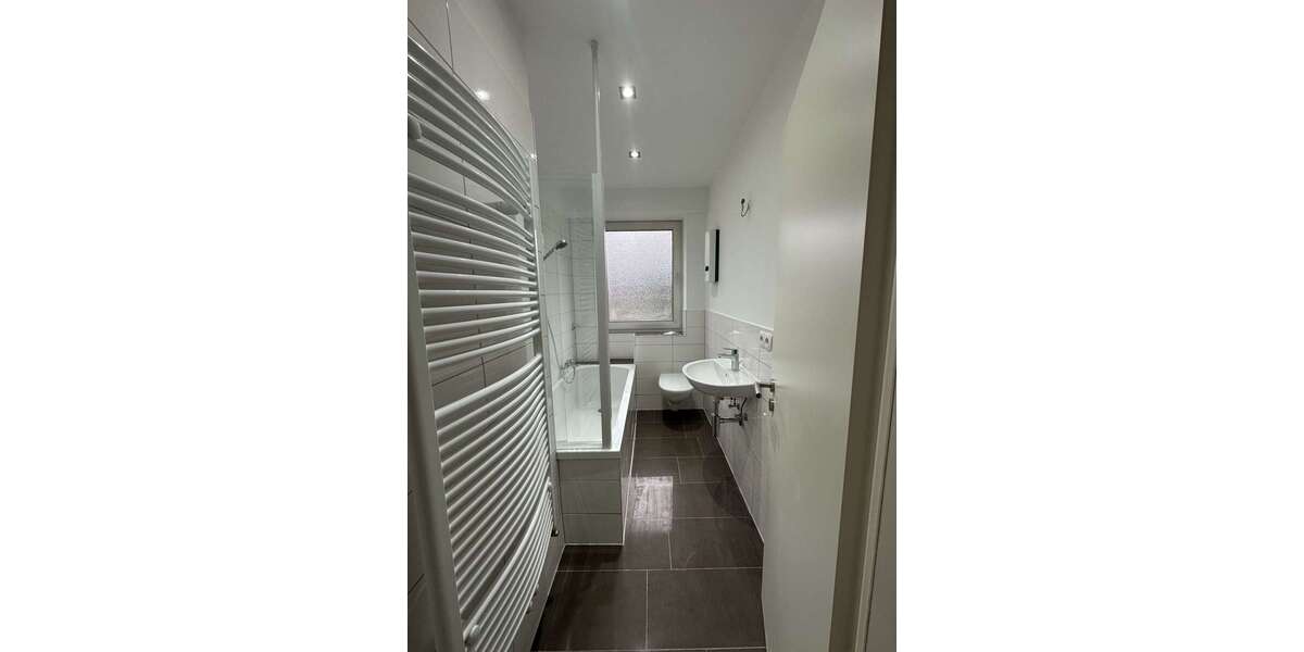 Etagenwohnung Duisburg Wanheimerort - 2 Zimmer, 50 m&sup2;, 420&euro; | Angebot:27082753