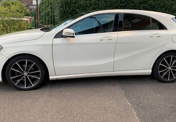 Mercedes-Benz A 180 108.630 km 12.490 &euro; Bochum 44795
