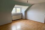 Dachgeschoßwohnung Velbert Pöthen - 3 Zimmer, 68 m&sup2;, 430&euro; | Angebot:26338384