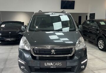 Peugeot Partner 157.905 km 7.990 &euro; Oberhausen 46049