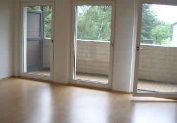 Wohnung Duisburg Huckingen - 2 Zimmer, 66 m&sup2;, 649&euro; | Angebot:25590125