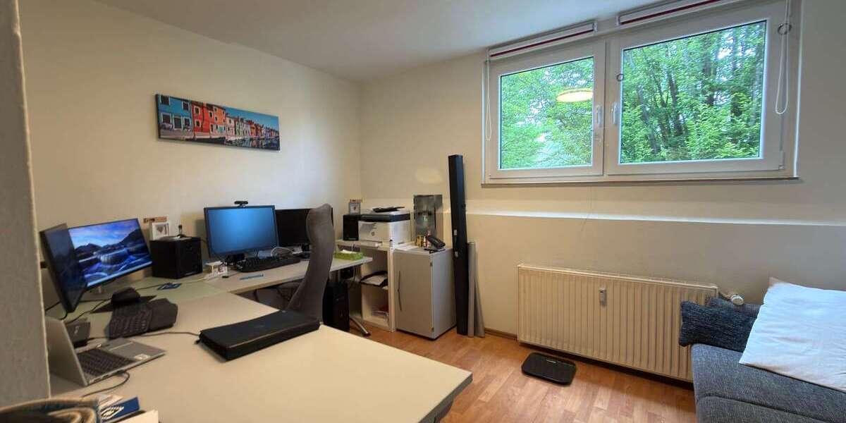 Arbeitszimmer EG