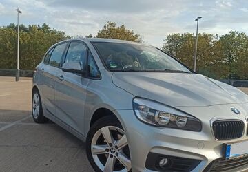 BMW 218 Active Tourer 130.000 km 11.999 &euro; Oberhausen 46049