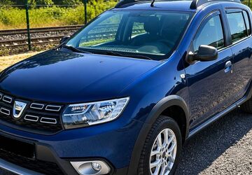 Dacia Sandero 84.250 km 8.900 &euro; Oberhausen 46047