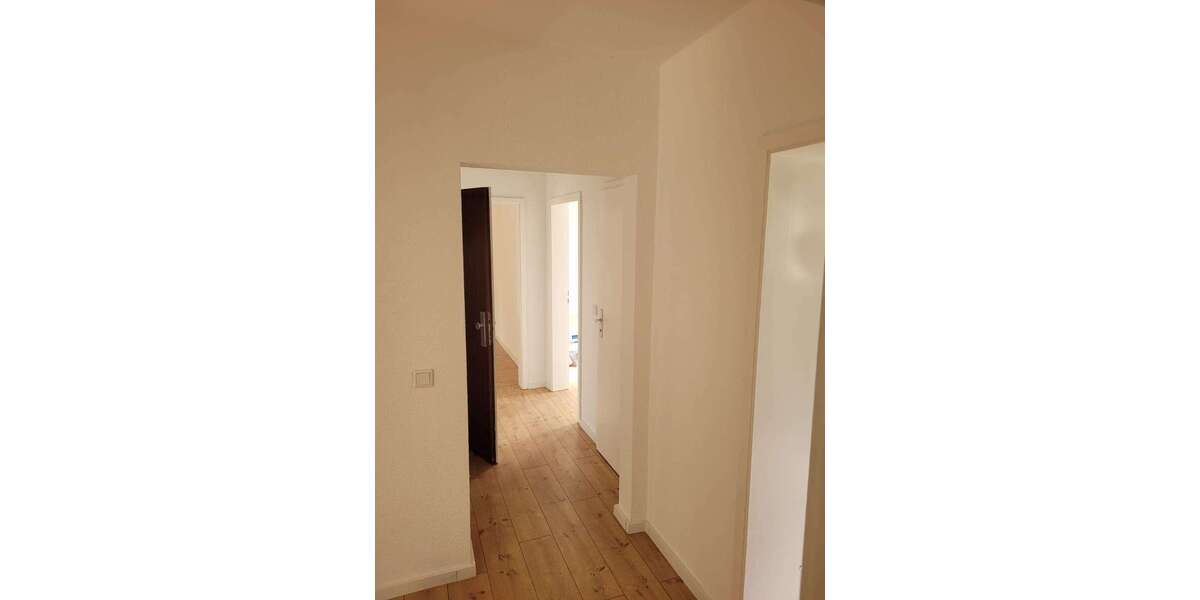 Etagenwohnung Duiburg Beeckerwerth - 3 Zimmer, 70 m&sup2;, 530&euro; | Angebot:26897190