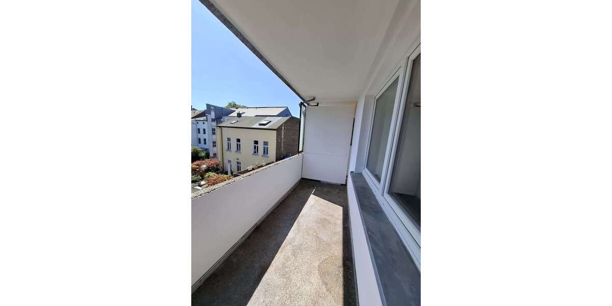 Etagenwohnung Duisburg Altstadt - 3 Zimmer, 81 m&sup2;, 600&euro; | Angebot:27121293
