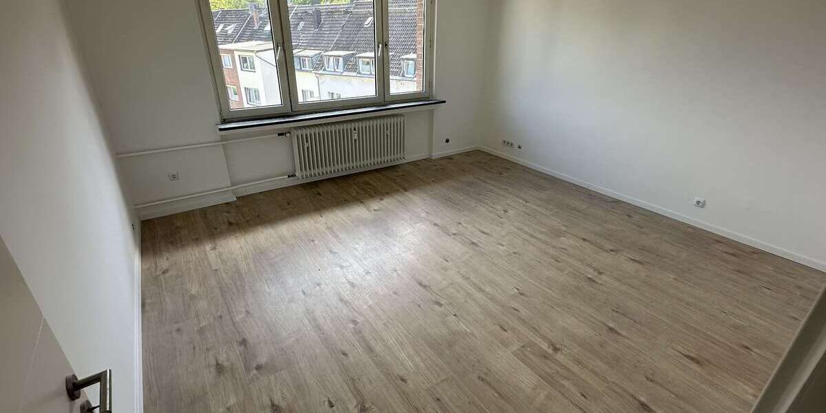 Etagenwohnung Duisburg Duissern - 2 Zimmer, 68 m&sup2;, 540&euro; | Angebot:27004056