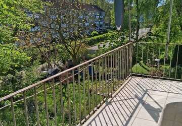 Wohnung Duisburg Rheinhausen - 3 Zimmer, 81 m&sup2;, 568&euro; | Angebot:27007621