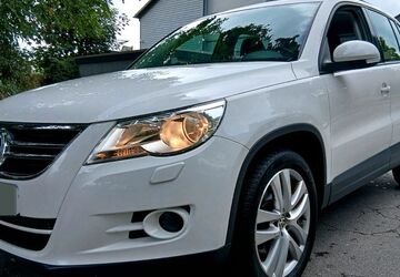 VW Tiguan 85.300 km 6.999 &euro; Essen 45327