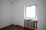 Etagenwohnung Krefeld - 2 Zimmer, 65 m&sup2;, 600&euro; | Angebot:25255768