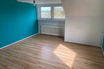 Dachgeschoßwohnung Velbert Pöthen - 3 Zimmer, 68 m&sup2;, 430&euro; | Angebot:26338384