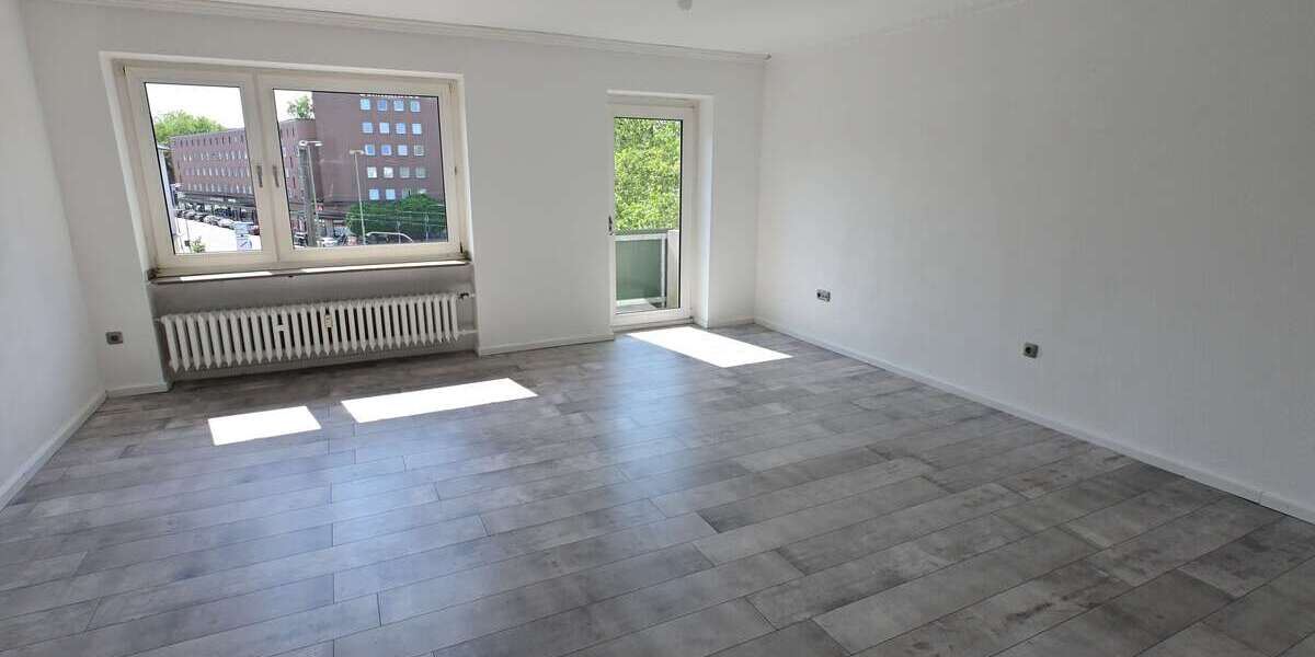 Etagenwohnung Essen Holsterhausen - 3 Zimmer, 85 m&sup2;, 820&euro; | Angebot:26985015