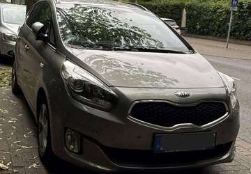 Kia Carens 146.000 km 5.850 &euro; Essen, Stadt 45326