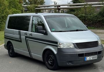 VW T5 Transporter 301.000 km 5.500 &euro; Essen 45279