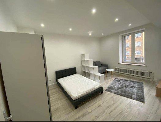 Etagenwohnung Gelsenkirchen Gelsenkirchen-Mitte - 1 Zimmer, 20 m&sup2;, 300&euro; | Angebot:26577924