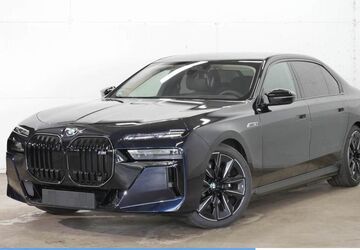 BMW i7 1.638 km 135.770 &euro; Mülheim 45472