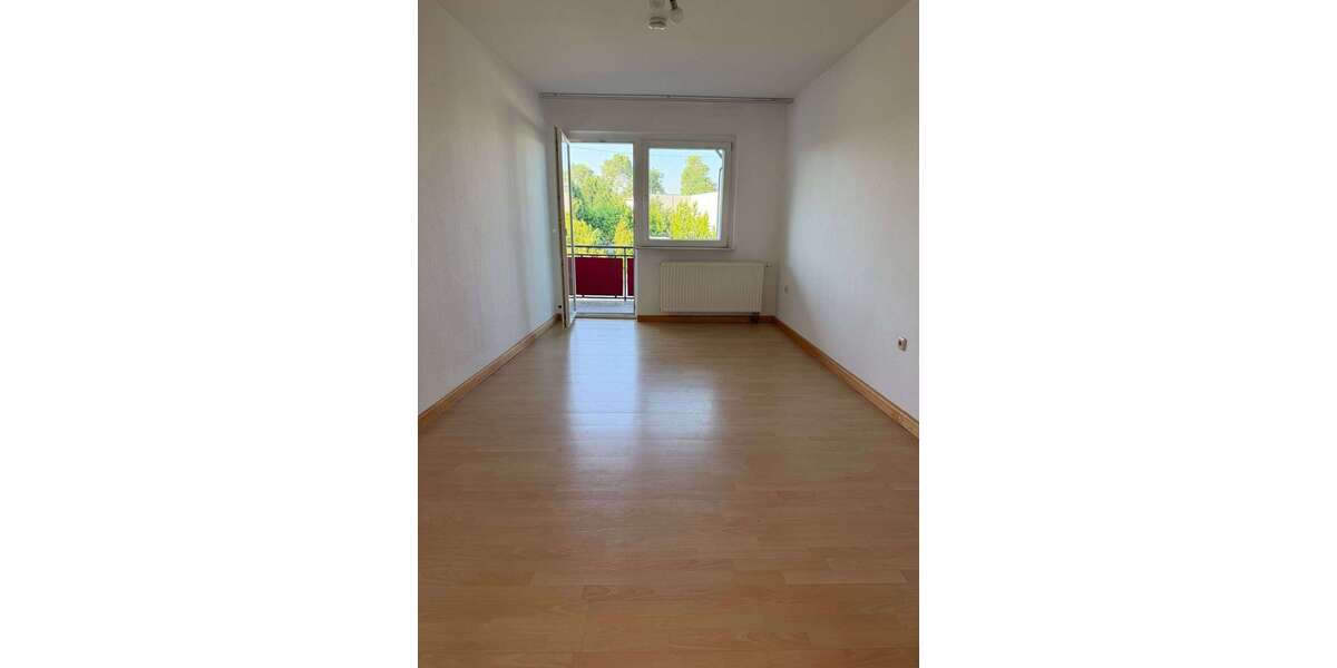 Etagenwohnung Essen Huttrop - 3 Zimmer, 88 m&sup2;, 570&euro; | Angebot:26951798