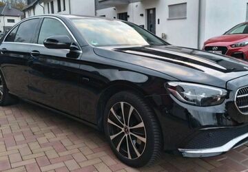 Mercedes-Benz E 300 102.569 km 28.500 &euro; Oberhausen 46047