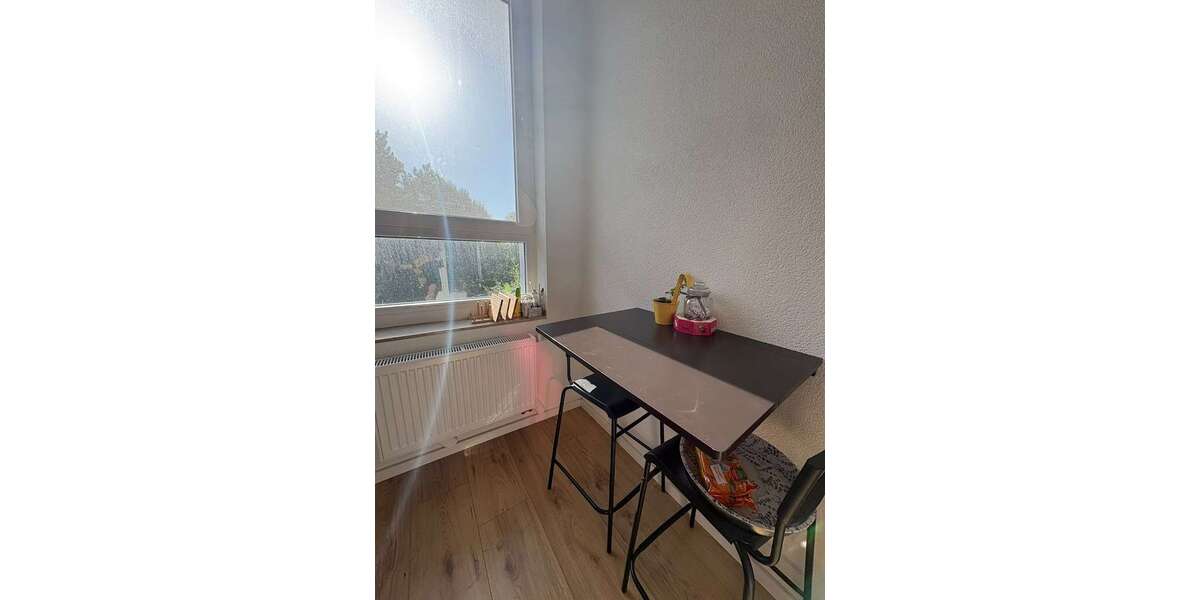 Etagenwohnung Gelsenkirchen Ückendorf - 1 Zimmer, 28 m&sup2;, 320&euro; | Angebot:26973401
