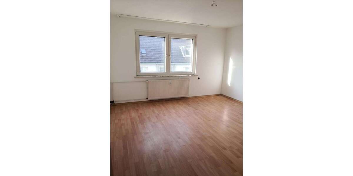 Etagenwohnung Gelsenkirchen Horst - 3 Zimmer, 60 m&sup2;, 390&euro; | Angebot:27428536