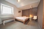 Dachgeschoßwohnung Essen Stadtbezirk VIII - 2 Zimmer, 65 m&sup2;, 1.100&euro; | Angebot:26149272