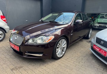 Jaguar XF 209.000 km 6.990 &euro; Oberhausen 46149