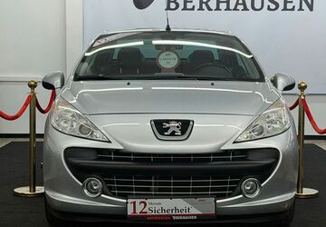Peugeot 207 57.332 km 4.999 &euro; Oberhausen 46049