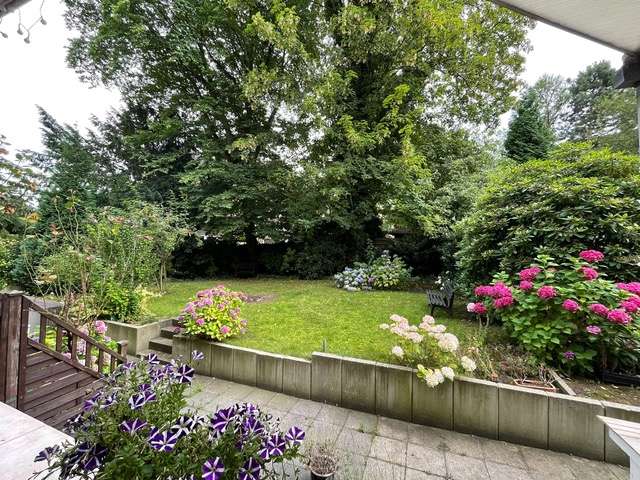 Etagenwohnung Essen Huttrop - 3 Zimmer, 90 m&sup2;, 1.350&euro; | Angebot:26927739