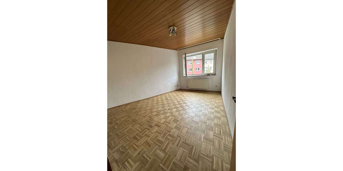 Etagenwohnung Essen Altendorf - 1 Zimmer, 37 m&sup2;, 350&euro; | Angebot:26950425