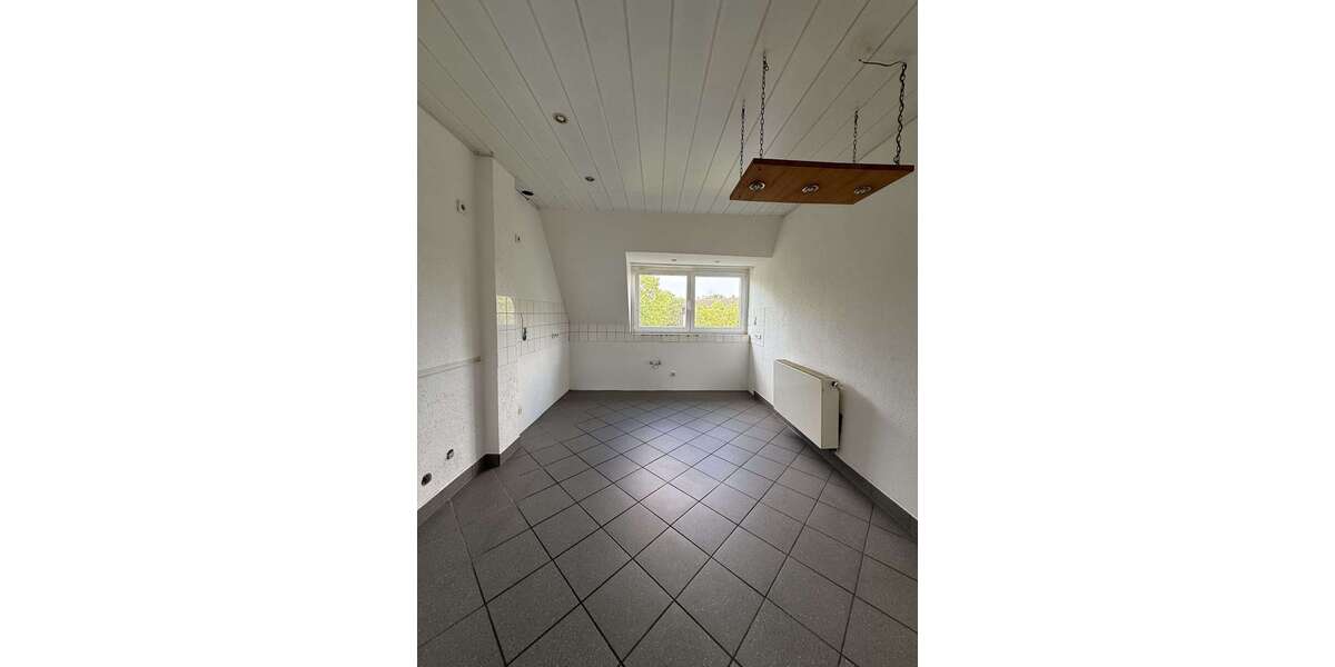Etagenwohnung Essen Kray - 3 Zimmer, 81 m&sup2;, 565&euro; | Angebot:25831634
