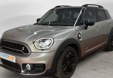 Mini Countryman SE (Cooper) 66.098 km 99.999 &euro; Dinslaken 46539