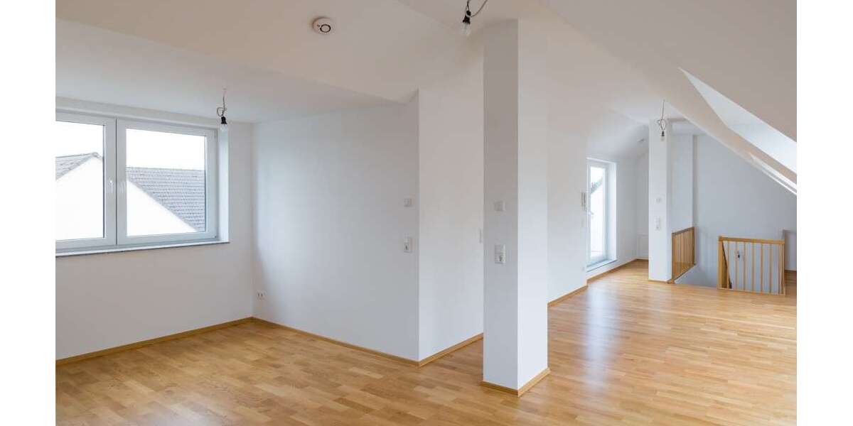 Etagenwohnung Essen Stadtbezirk III - 3 Zimmer, 138 m&sup2;, 1.560&euro; | Angebot:27255508