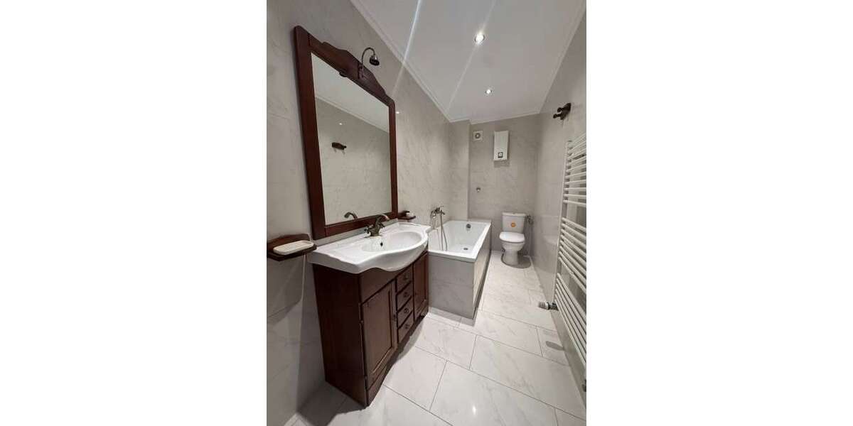 Etagenwohnung Essen Kray - 2 Zimmer, 60 m&sup2;, 415&euro; | Angebot:27112460