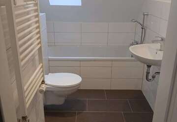 Wohnung Duisburg Rheinhausen - 2 Zimmer, 43 m&sup2;, 400&euro; | Angebot:27459652
