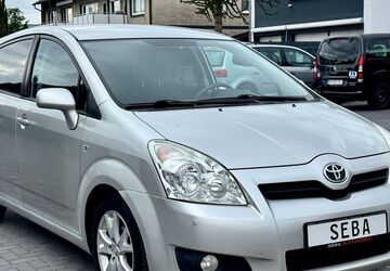 Toyota Corolla Verso 137.000 km 5.499 &euro; Marl 45772